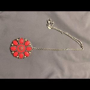 FREE WITH PURCHASE $10+… Vibrant pendant necklace